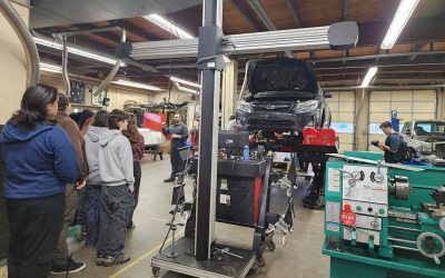 Port Angeles 8th graders explore classes & careers in the trades